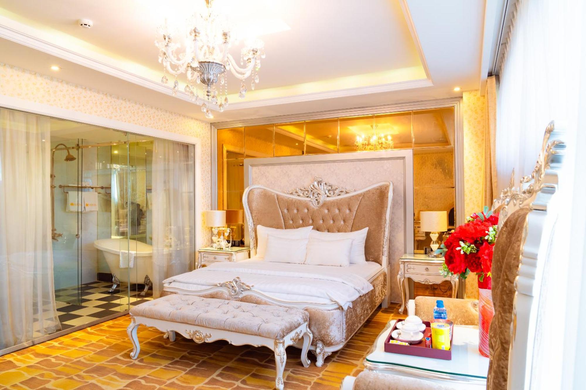 Hoang Trieu Hotel Cidade de Ho Chi Minh Exterior foto